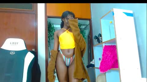 Snapshot of playboytit chatting on January 17, 6:36 am playboytit online show from January 17, 6:36 am