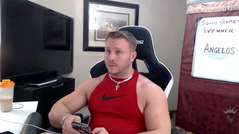 Player online show from February 3, 1:30 am