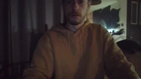 Snapshot of playerpleasure chatting on November 24, 12:43 am playerpleasure online show from November 24, 12:43 am