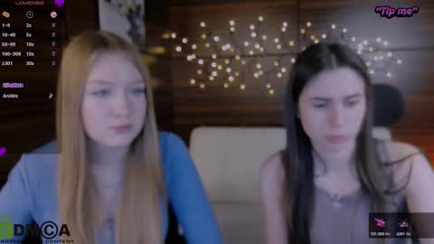 Sophie online show from January 28, 5:54 am