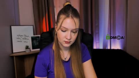Sophie online show from January 30, 1:42 pm