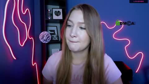 Sophie online show from September 30, 5:18 pm