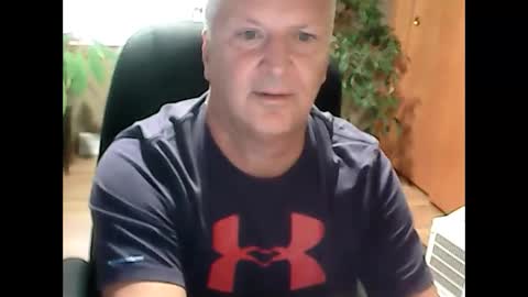 Snapshot of playfulguy4fun chatting on October 8, 8:50 pm playfulguy4fun online show from October 8, 8:50 pm