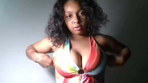Snapshot of playgirl26248 chatting on August 4, 4:20 pm playgirl26248 online show from August 4, 4:20 pm