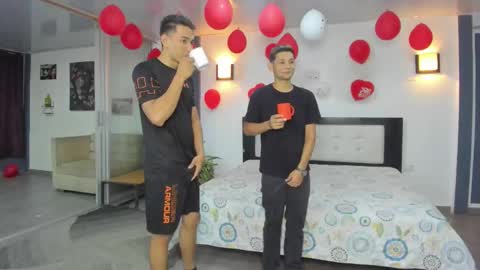 Snapshot of playhardsex chatting on September 21, 11:06 pm online show from September 21, 11:06 pm