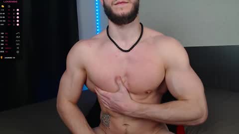Snapshot of playmate_ chatting on February 26, 7:38 pm John online show from February 26, 7:38 pm