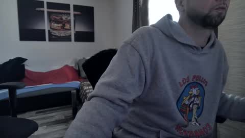 Snapshot of plboy23 chatting on December 21, 10:39 am Hello ask me . Im glad to see you here in my room. Welcome PVT is open online show from December 21, 10:39 am