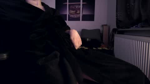 Snapshot of plboy23 chatting on January 21, 2:54 am Hello ask me . Im glad to see you here in my room. Welcome PVT is open online show from January 21, 2:54 am