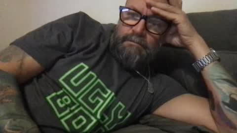 Snapshot of pleasesitonmycock chatting on February 7, 10:20 pm PleaseSitOnMyCock online show from February 7, 10:20 pm