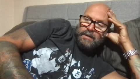 Snapshot of pleasesitonmycock chatting on September 9, 11:37 pm PleaseSitOnMyCock online show from September 9, 11:37 pm