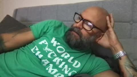 Snapshot of pleasesitonmycock chatting on September 30, 1:43 am PleaseSitOnMyCock online show from September 30, 1:43 am