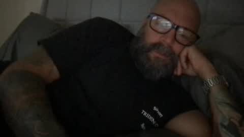 Snapshot of pleasesitonmycock chatting on October 11, 11:42 am PleaseSitOnMyCock online show from October 11, 11:42 am