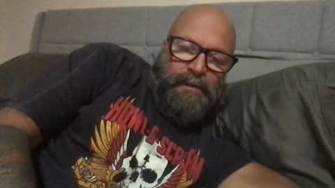 Snapshot of pleasesitonmycock chatting on October 21, 9:59 pm PleaseSitOnMyCock online show from October 21, 9:59 pm