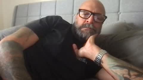 PleaseSitOnMyCock online show from April 3, 1:53 pm