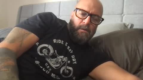 PleaseSitOnMyCock online show from April 12, 3:50 pm