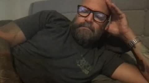 Snapshot of pleasesitonmycock chatting on May 3, 5:57 am PleaseSitOnMyCock online show from May 3, 5:57 am