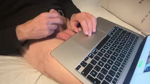 pliniowb online show from February 6, 2:00 am