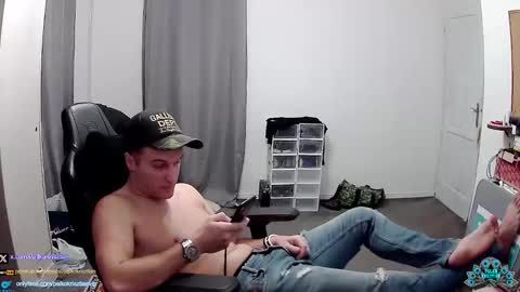 Snapshot of plkrisztian chatting on November 22, 4:39 pm plkrisztian online show from November 22, 4:39 pm