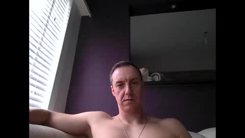 Snapshot of ploki2000 chatting on February 9, 2:50 pm Kevin online show from February 9, 2:50 pm