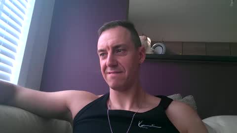 Snapshot of ploki2000 chatting on February 16, 2:10 pm Kevin online show from February 16, 2:10 pm