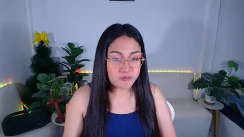 Ploysai online show from December 15, 7:56 am