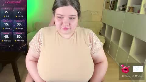 Snapshot of plum_pie__ chatting on February 26, 5:50 pm Alice online show from February 26, 5:50 pm