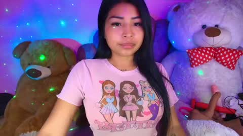 Nicole online show from May 12, 10:23 am