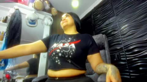 catalina online show from April 23, 5:19 am