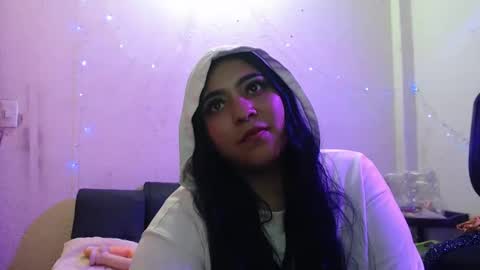 Lily online show from January 16, 3:02 pm
