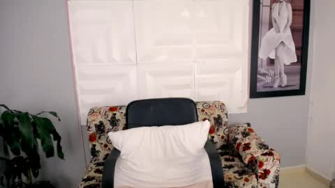 pocahontas online show from April 21, 11:29 pm