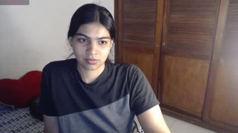 Snapshot of pocahontas_princess__ chatting on October 25, 5:37 am Pocahontas online show from October 25, 5:37 am
