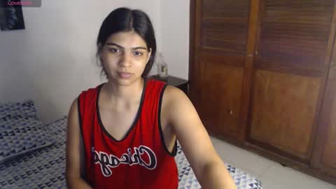 Snapshot of pocahontas_princess__ chatting on November 23, 4:45 am Pocahontas online show from November 23, 4:45 am