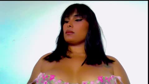 DaniellaBaby online show from October 16, 8:37 am