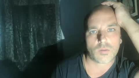 Snapshot of pocoyotop chatting on December 2, 2:31 am pocoyotop online show from December 2, 2:31 am