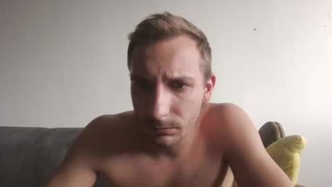 Snapshot of pohromis chatting on September 11, 12:27 pm Pohroma online show from September 11, 12:27 pm