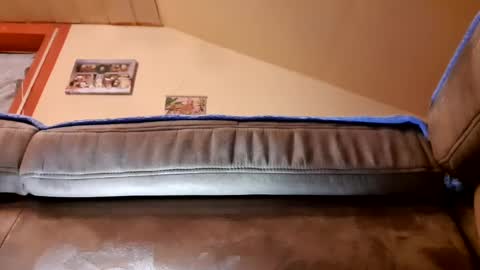 Snapshot of pointman72 chatting on December 15, 10:47 pm pointman72 online show from December 15, 10:47 pm