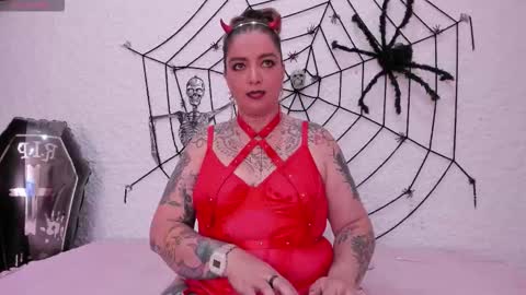 poisson_ivy_ online show from October 25, 11:10 pm