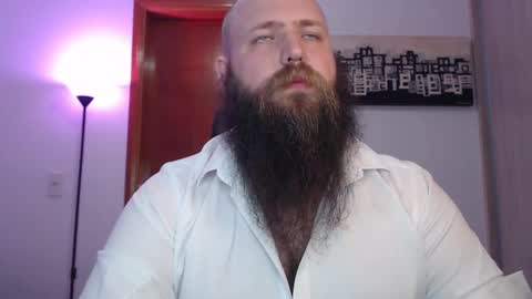 Bear online show from March 5, 2:14 am