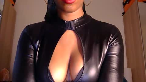 Snapshot of poleheathen chatting on May 17, 6:26 pm Heathen online show from May 17, 6:26 pm