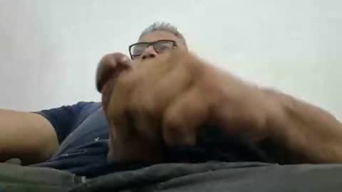 poli online show from February 5, 1:04 am