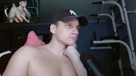 Poliglot online show from November 15, 4:25 pm