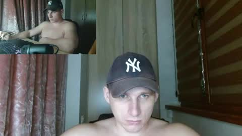 Poliglotjoe2 online show from April 21, 3:13 am