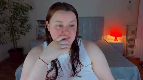 Snapshot of polinasallivan chatting on May 21, 4:58 pm Polina online show from May 21, 4:58 pm