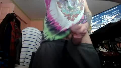 Snapshot of polishrifle3 chatting on July 29, 7:23 pm jaws online show from July 29, 7:23 pm
