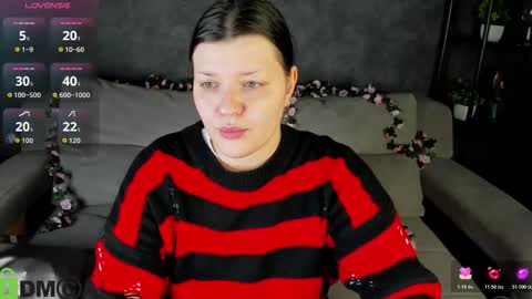 Polly online show from November 7, 12:32 am