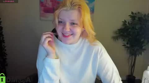 Polly online show from June 21, 1:08 am