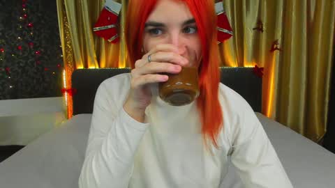 Polly online show from January 5, 4:38 pm