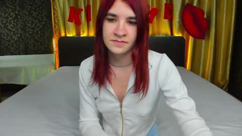 Polly online show from February 7, 1:32 pm