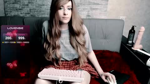 Polly online show from February 15, 8:43 pm