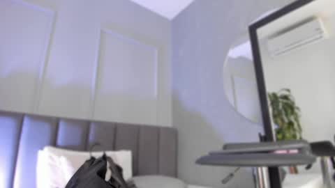 POLLY online show from September 17, 10:39 am